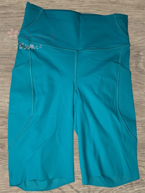 lululemon athletica Pants - Lululemon Fast and Free High Rise Shorts 8” Tropics Teal Running Pockets NWT